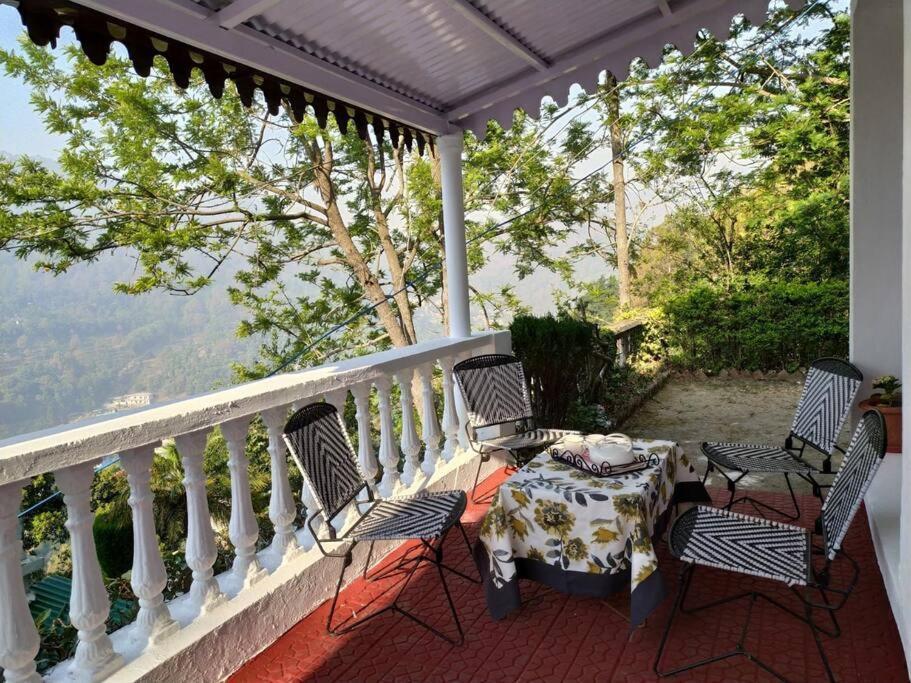 Whistling Thrush Cottage, Bhimtal Найнітал Екстер'єр фото